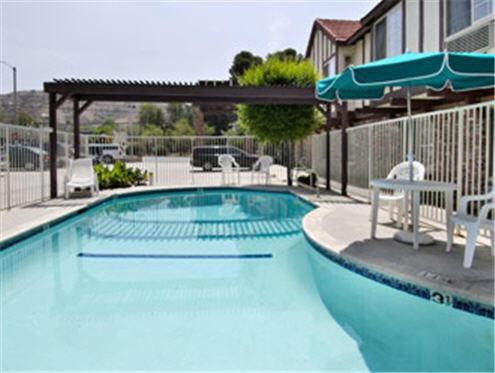 Super 8 By Wyndham Santa Clarita/Valencia Motel Tiện nghi bức ảnh
